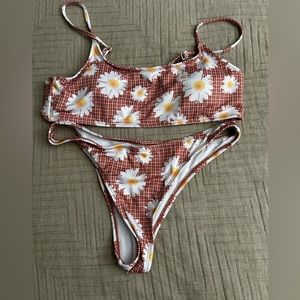 Flower bikini